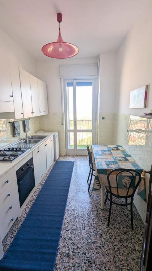La Terrazza Del Re Apartment Верчели Екстериор снимка